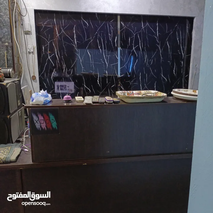 محل العاب بلايستيشن مميز للبيع يعمل بشكل جيد وله قاعدة زبائن مرخص ومجهز بالكامل طابقين غرف منفصلة