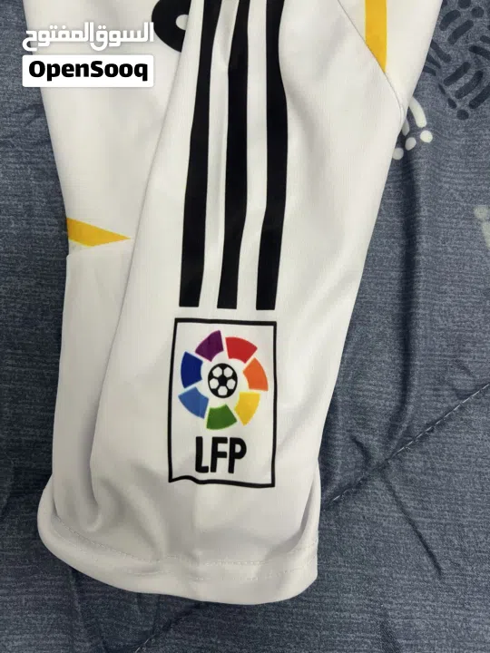 “Real Madrid 2009/10 Ronaldo Shirt – White Medium Good Condition”