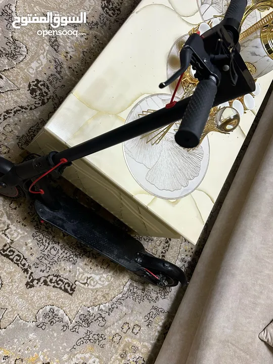 مطلوب اسكوترات شحن