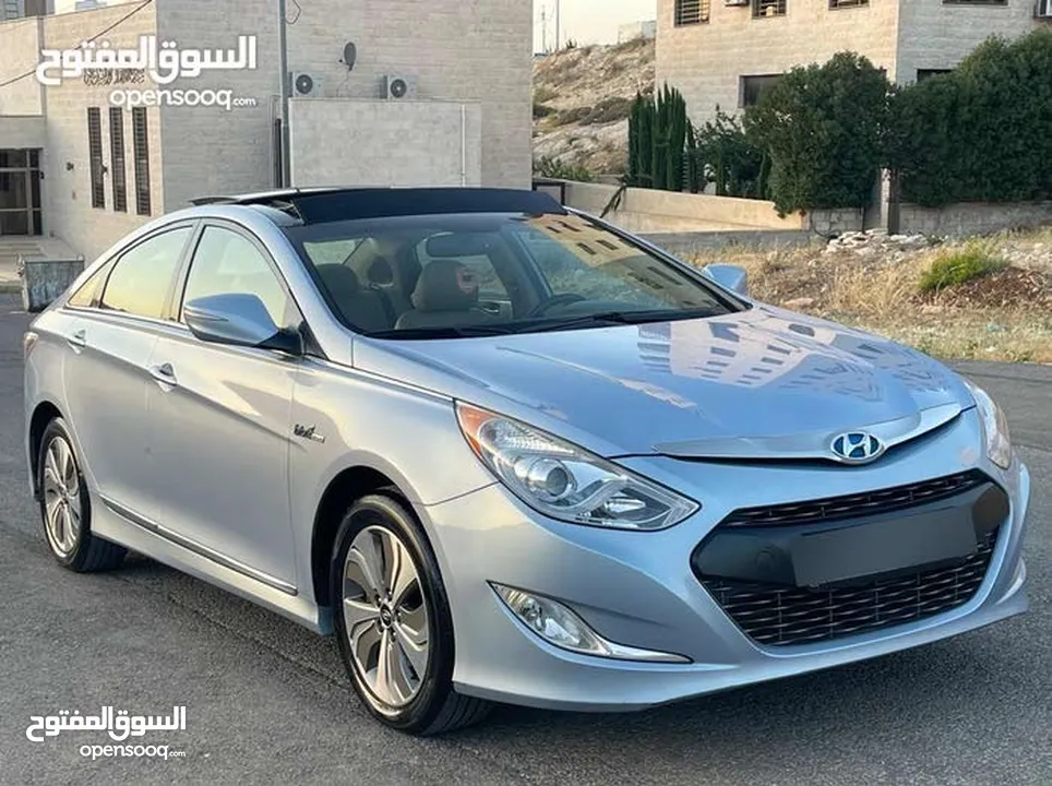 هيونداي سوناتا 2015 وارد الوكالة مالك واحد بحال الشركة أعلى صنف ممشى قليل 7 جيد