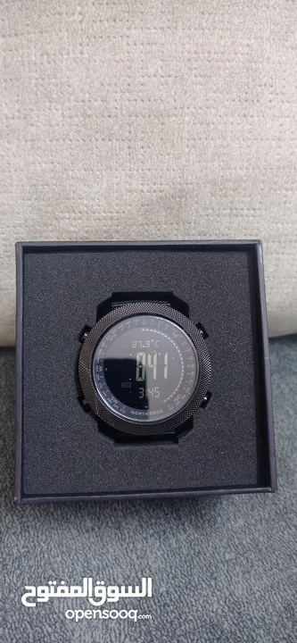ساعة رياضية north edge watch بمواصفات رائعة
