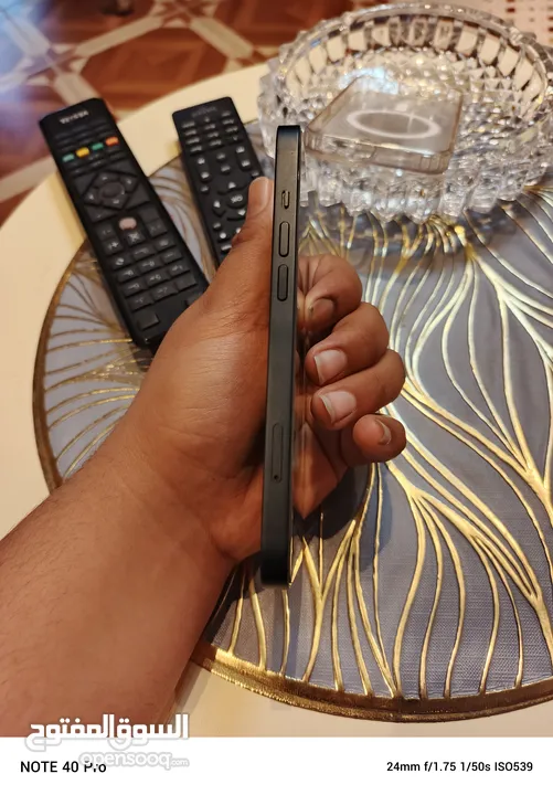 ايفون 13 عادي للبيع