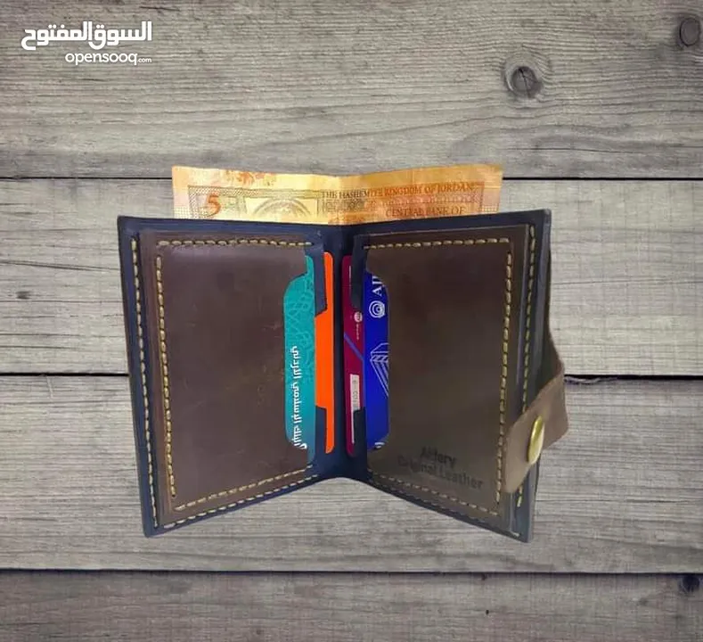 محافظ وحزامات واقشطه جلد طبيعي؛في اللويبده والمناره،مصنوعه يدويا من افخر انواع الجلد الطبيعي