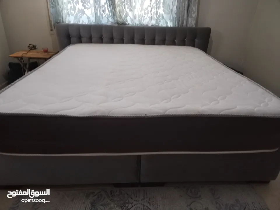 فرشة زمبركيه بحاله ممتازه