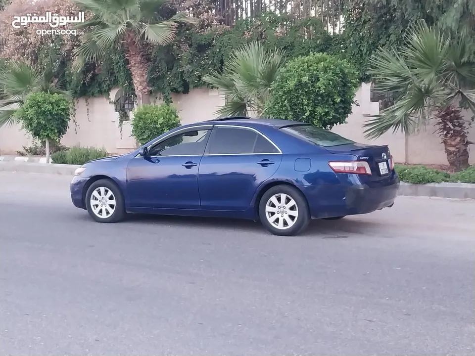 تيوتا كامري لون كحلي مميز فحص 4 جيد فل الفل بفتحه بسعر مغري قابل للبدل