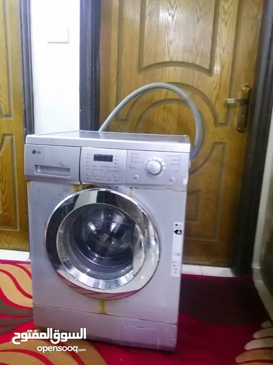 غساله ال جي مستعمله نظيفه سبعه كيلو سلفر نظيفه بسعر مناسب