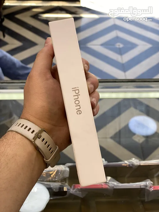 Iphone 16 pro max 256 new new //// ايفون 16 برو ماكس 256 جيجا جديد مسكر بالكرتونة اقل سعر بالاردن