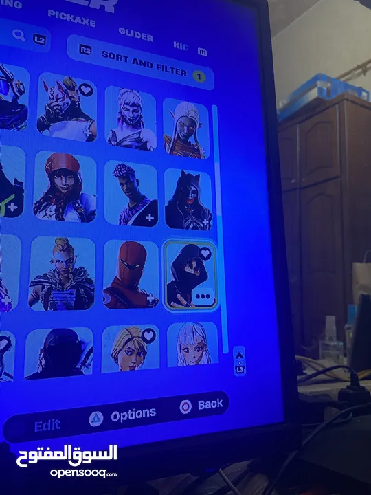 بيع حساب فورت نايت ب 170