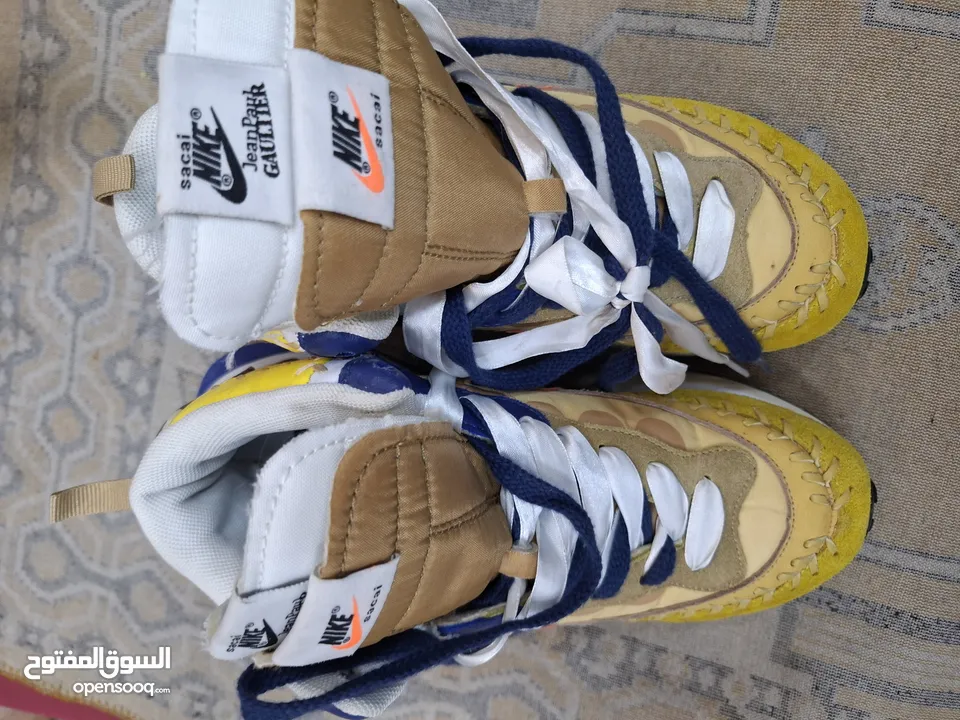بوت Nike  امريكي صناعة ألفلبين قياس 39.5 حديد غير ملبوس لبيع