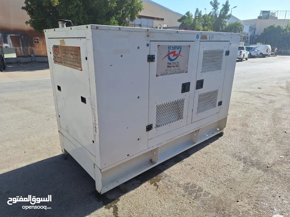 مولد كهرباء بيركنز انجليزي كاتم للصوت 75kva 60KW