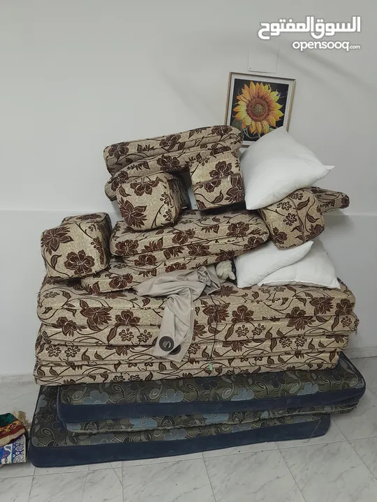عفش بيت للبيع