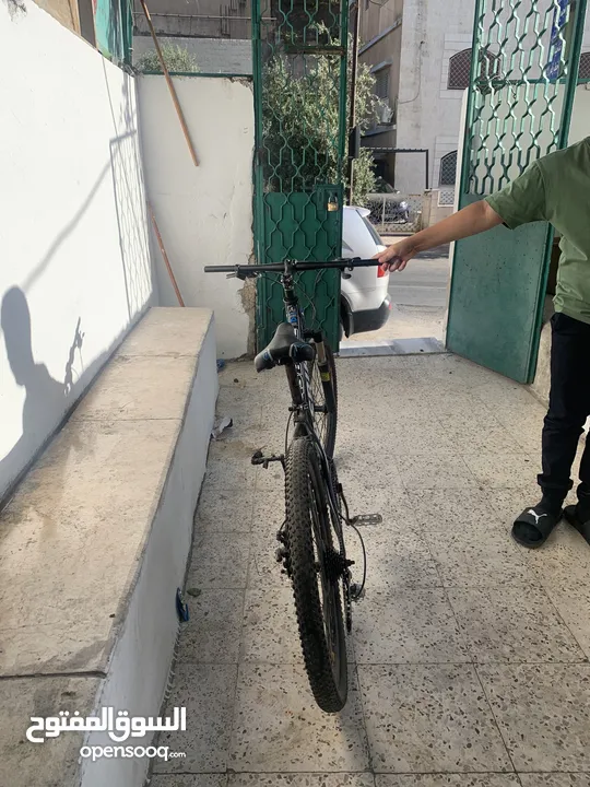 بسكليت Asbike للبيع عجل خلفي جديد امامي وكالة يحتاج برك امامي خلفي شغال جنزير تشيك بدالة و جك