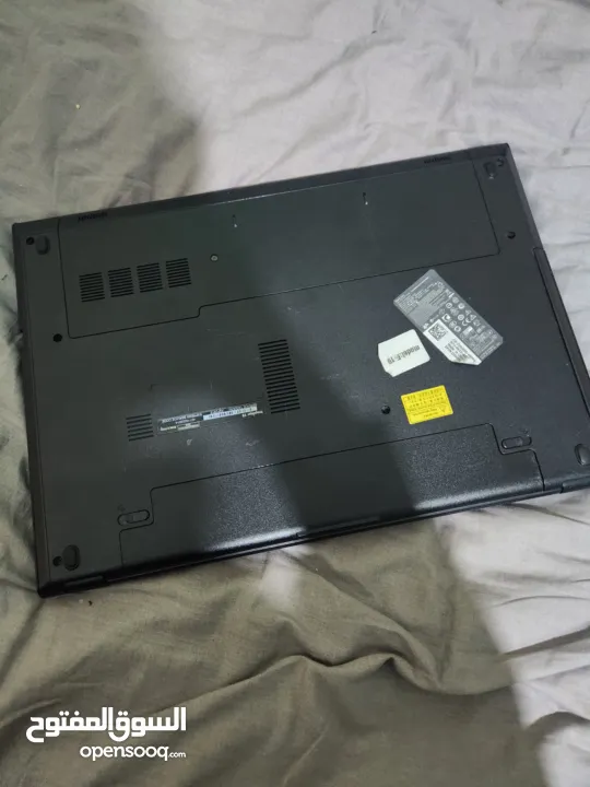 لاب توب dell مع شاحن نينتندو سويتش مع كينترولار