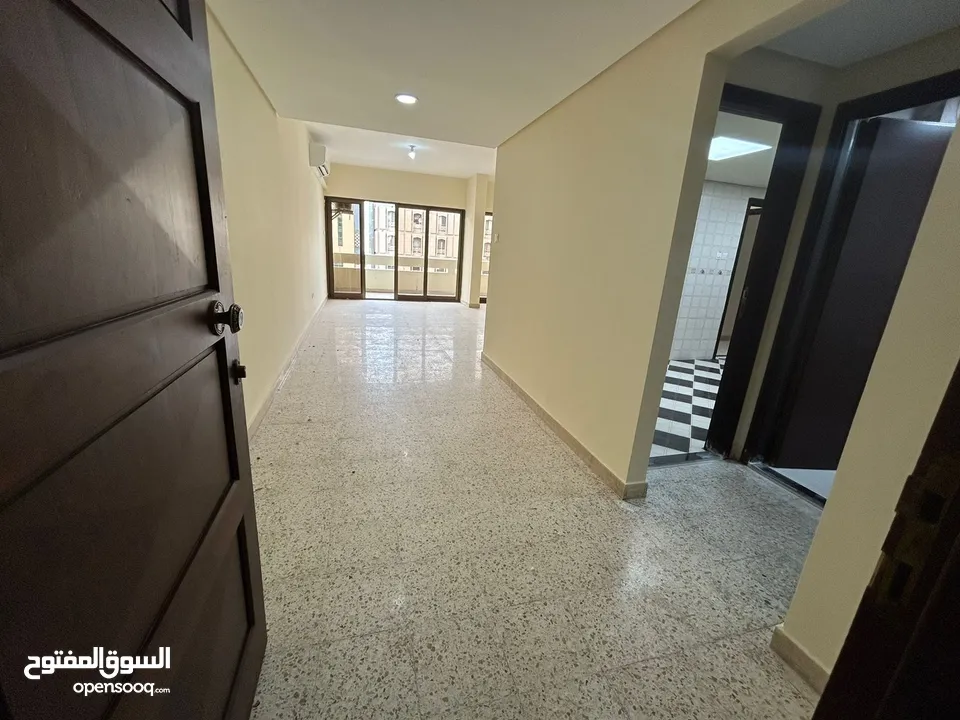 luxurious apartment on electra street AbuDhabi