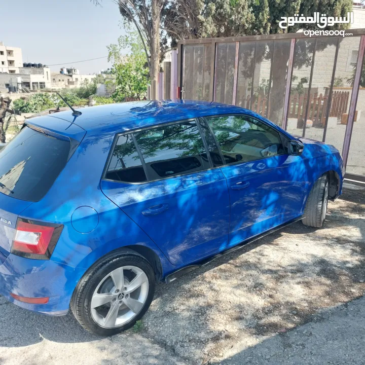 سكودا فابيا للبيع بسعر مغري وعداد منخفض