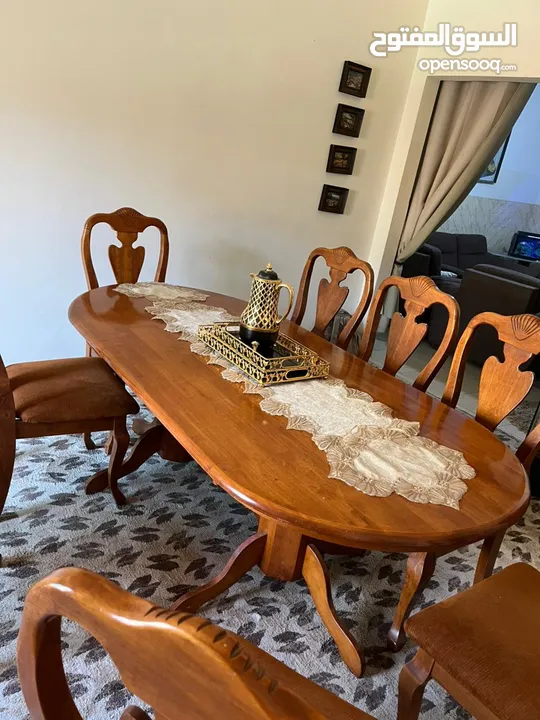 طاوله سفره خشب زان بقواعد ضخمه جدا