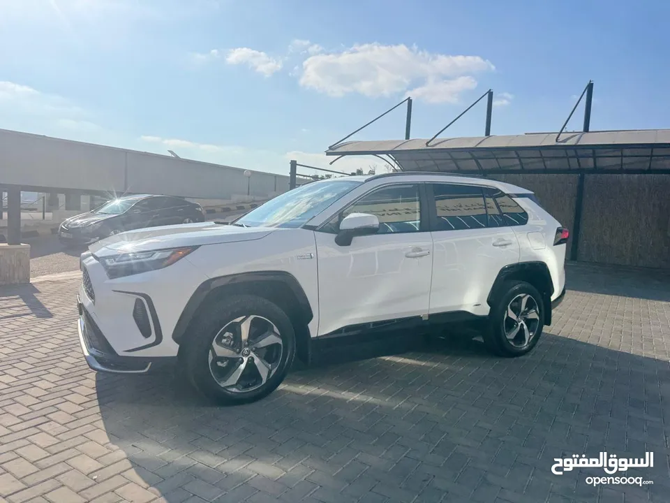 تويوتا راف فور 4X4  هايبرد 2024 فتحه بلج ان   Rav4 SE Hybrid plug in