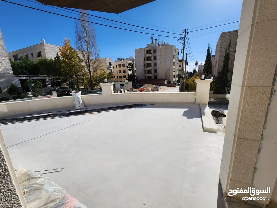 شقة للبيع في الصويفية ref : 14279