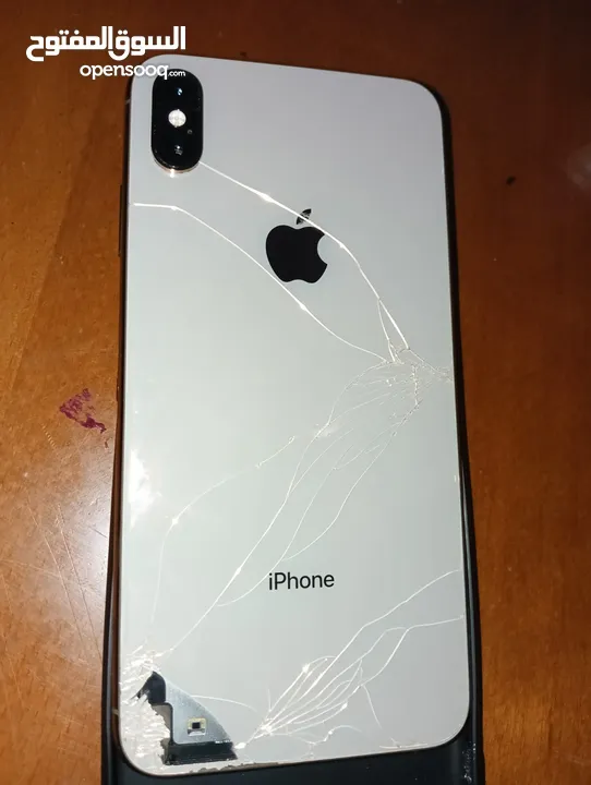 I phone xs max 64G