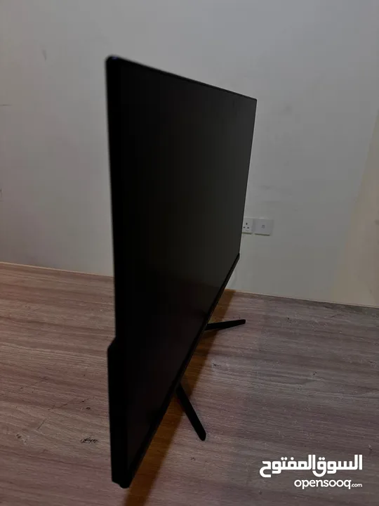 شاشه جيمنج 240HZ ممتازه للألعاب السعر قابل للتفاوض