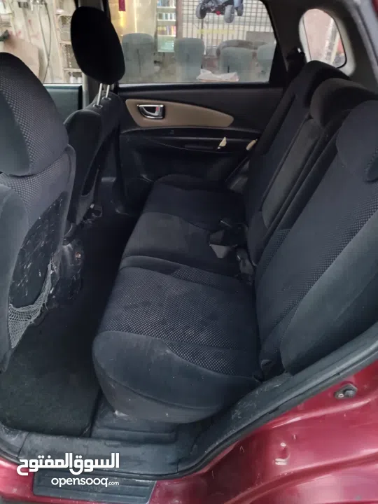 جيب هونداي توسان موديل 2007 ماطور 2000 لون خمري كام لا ينقصه شيئ