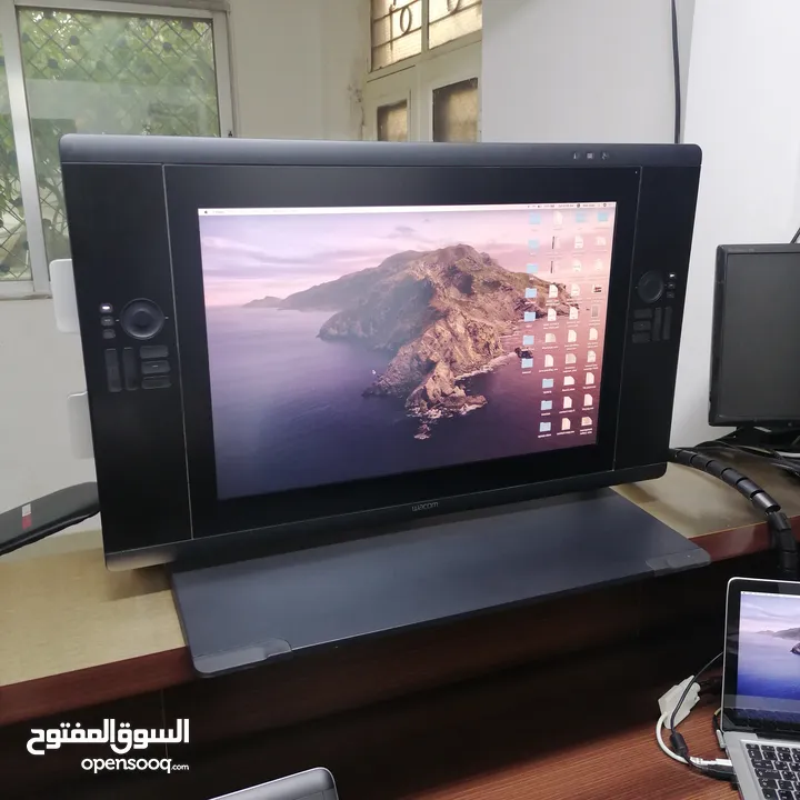شاشة واكوم تج Wacom touch 24