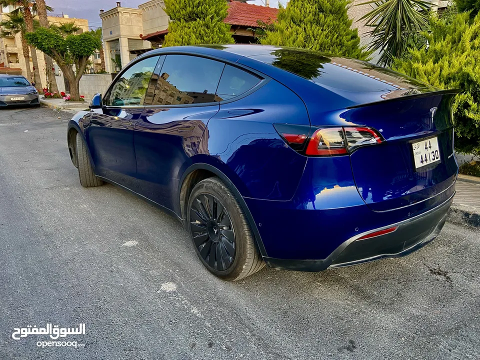 Tesla Model Y Dual Motor