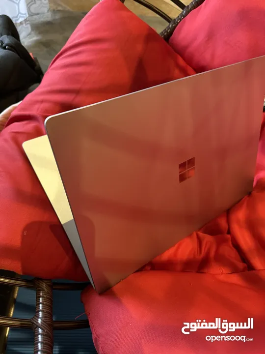 Microsoft surface laptop 4  Core i7 g e n 11