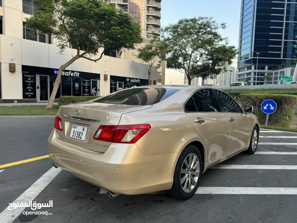 2009 لكزس ES350 خليجي نظيفة جدا بحالة الوكالة