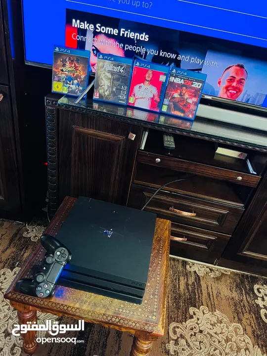 Playstation 4 Pro  بلاستيشن 4 برو