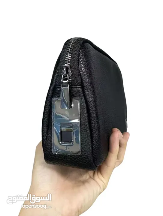 WiWU Alpha Fingerprint Lock Clutch Bag -NEW -MEAGByte