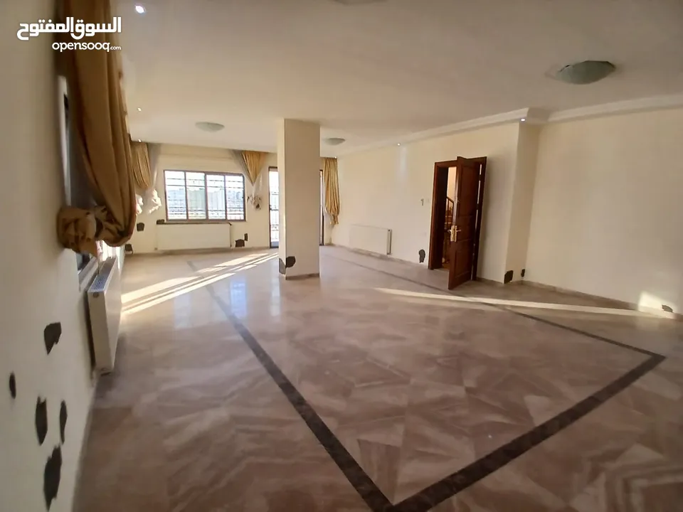روف مع ترس بإطلالــــه بانوراما