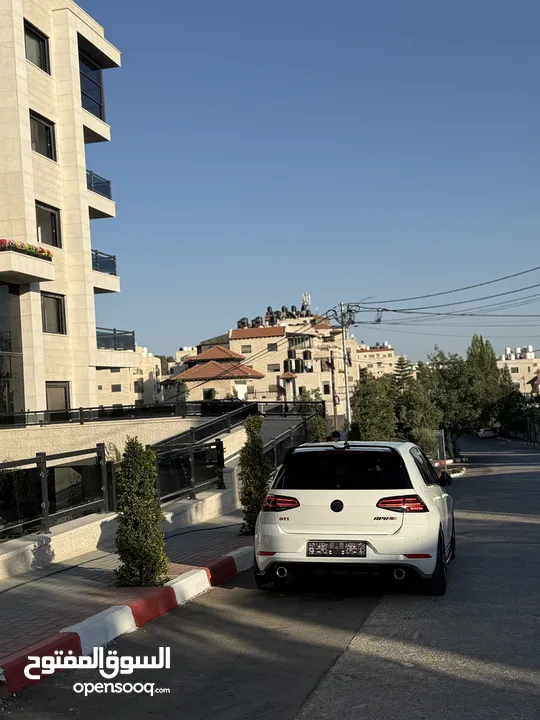 جتي اي 2019 للبيع