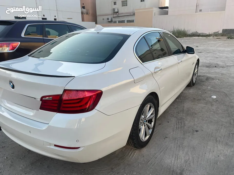 BMW 523 Model 2011