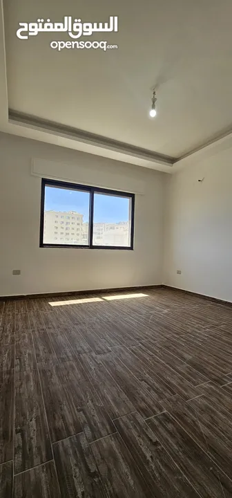 اقساط طابق اخير مع روف نظام درج داخلي شفابدران ام حجير