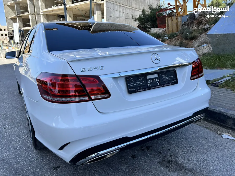 Mercedes Benz  W212  MERCEDES BENZ E350