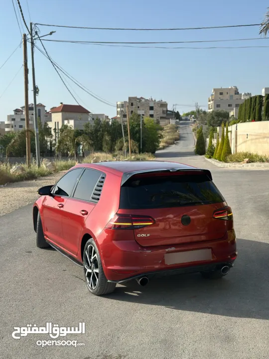 فولكسفاجن جولف Tsi