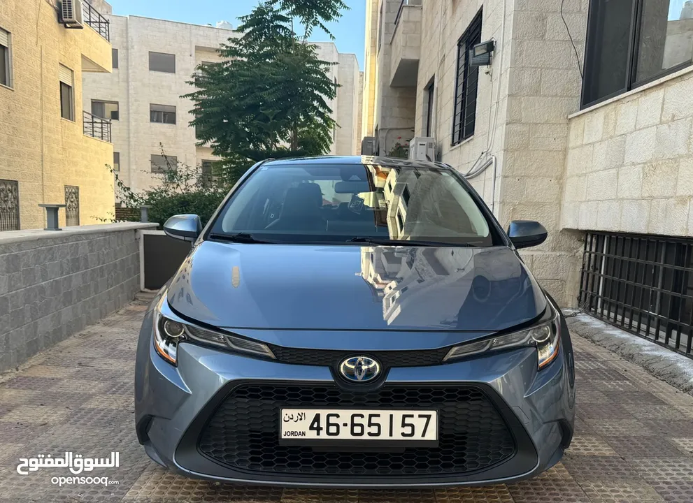 تويوتا كورولا 2022 XLE فحص كامل فل كامل جلد تدفئة شاحن وايرلس كراسي كهروباء ياباني بطارية ليثيوم