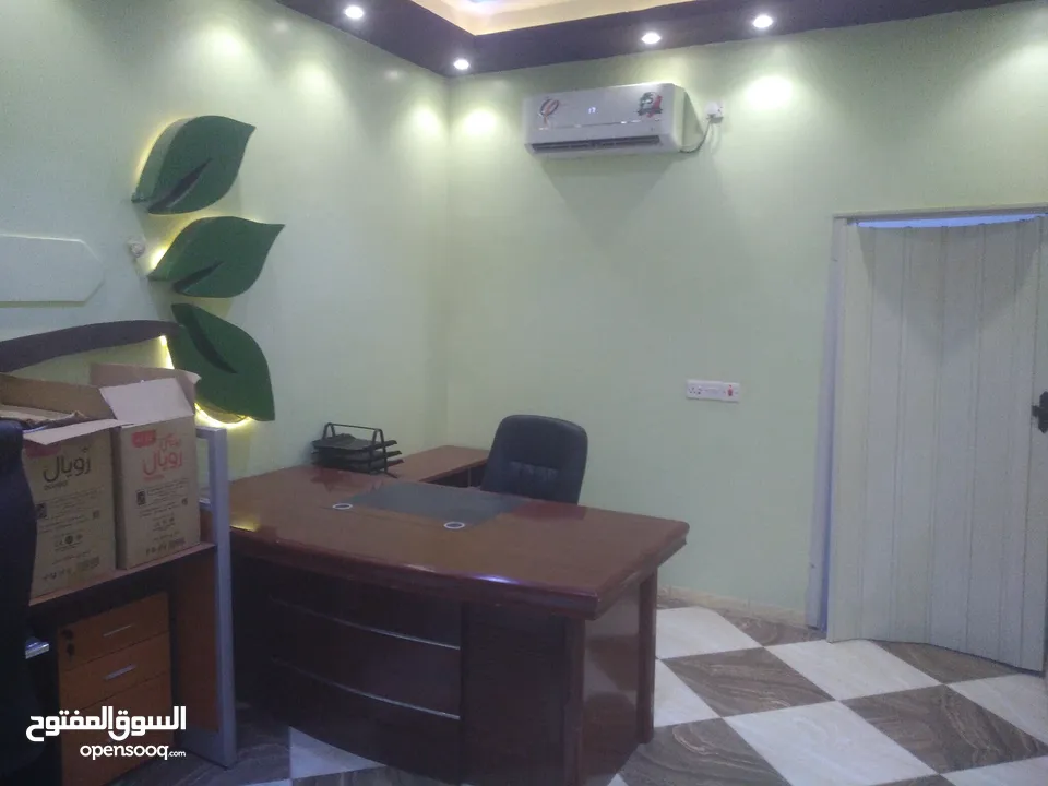 محلات  للإيجار في عدن المنصورة شارع كالتكس