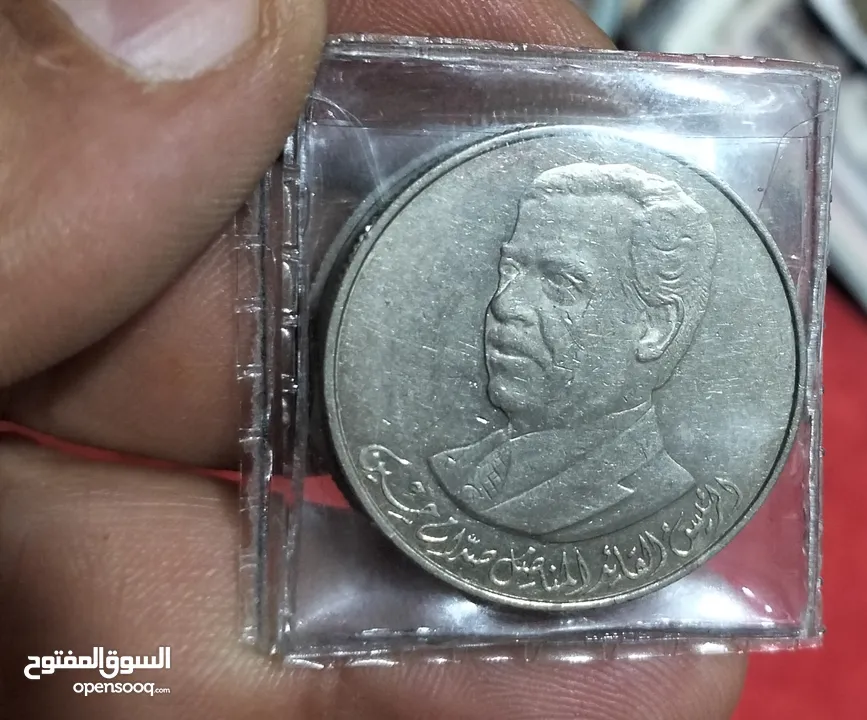 عملة صدام بحاله ممتازه جدا