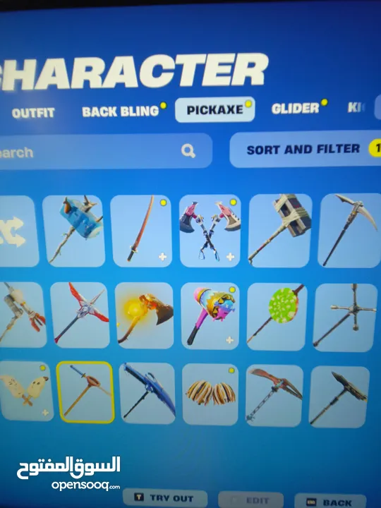 حساب فورت نايت سيزون 3 ونوادر مميزة