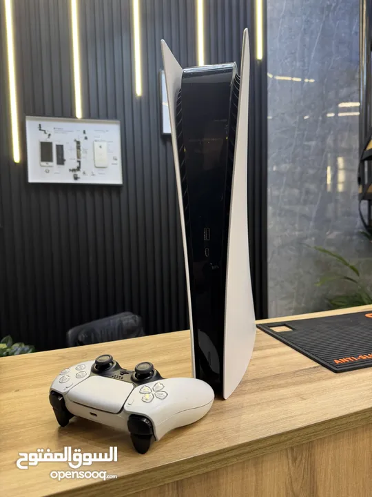 PlayStation 5 digital edition حاله ممتازه للبيع