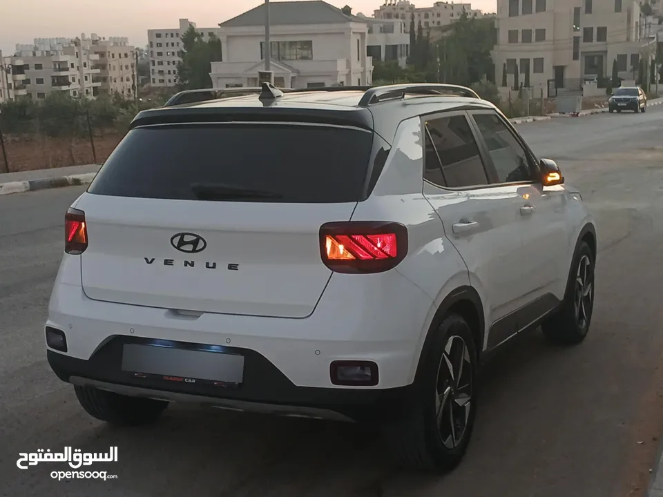 هونداي فينيو فل كامل اضافات للبيع بسعر حرق ع الكاش دهان شركة