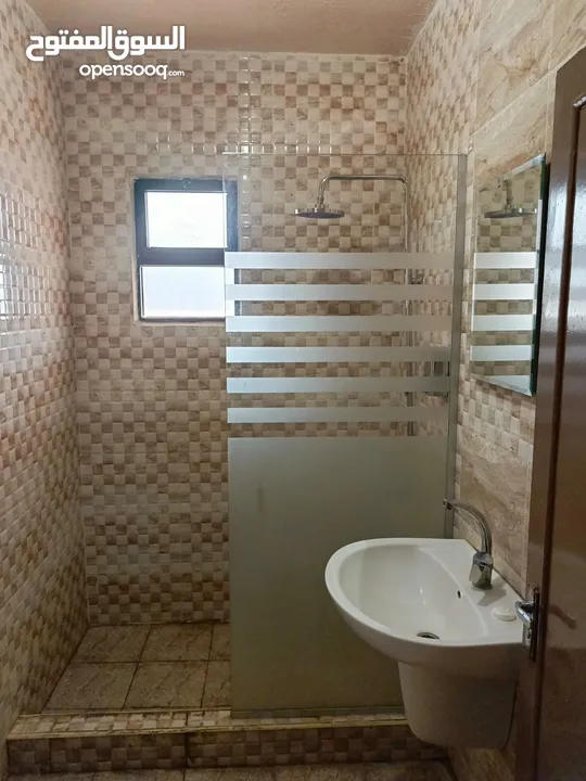 فندق في العقبة  وسط البلد Eden hotel   أجنحه فندقيه فندق عدن hotel apartments  Sea view hotel  فندق