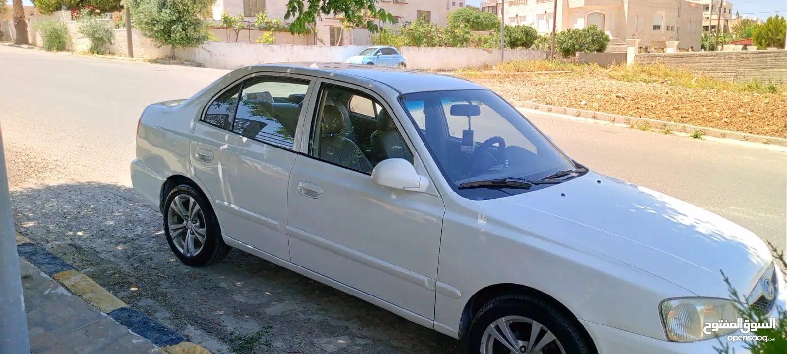 هيواندي فيرنا بحاله ممتازه موديل 2009 جير عادي محرك 1500cc