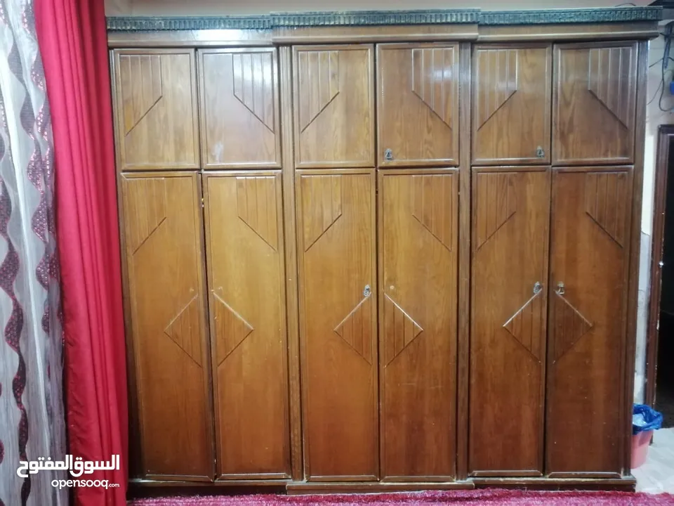 اثاث وغرف نوم للبيع