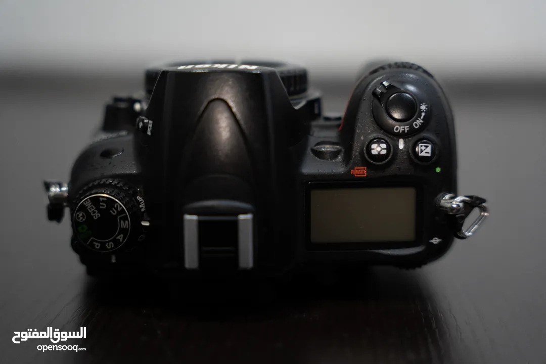 Nikon d7000 full gear body+4lenses+flash+ bag (exellent condition) price discount for fast sell