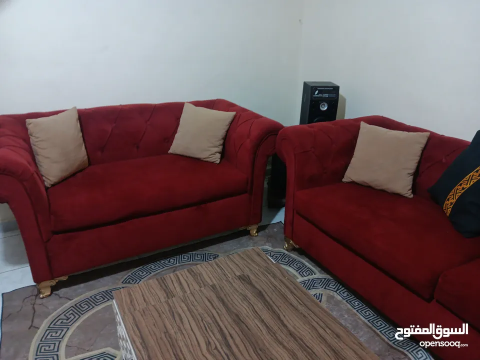 طقم كنب كابتونيل