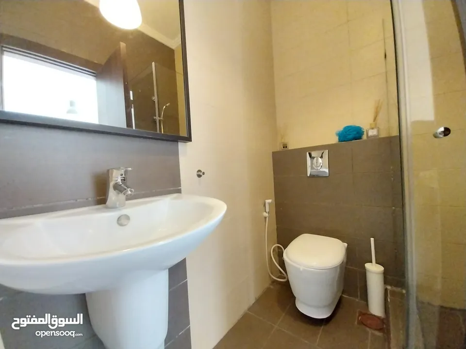 شقة للايجار في عبدون  ( Property 32046 )-175080960