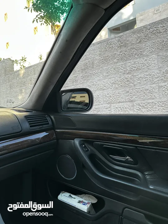 بي ام دبليو الفئة السابعة Bmw e38 728IL